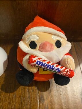 Snackles Santa